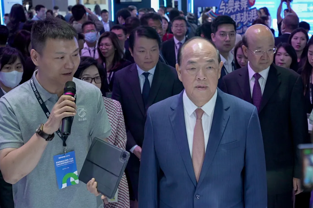 AG�콢�� (�й���½) Apple Store