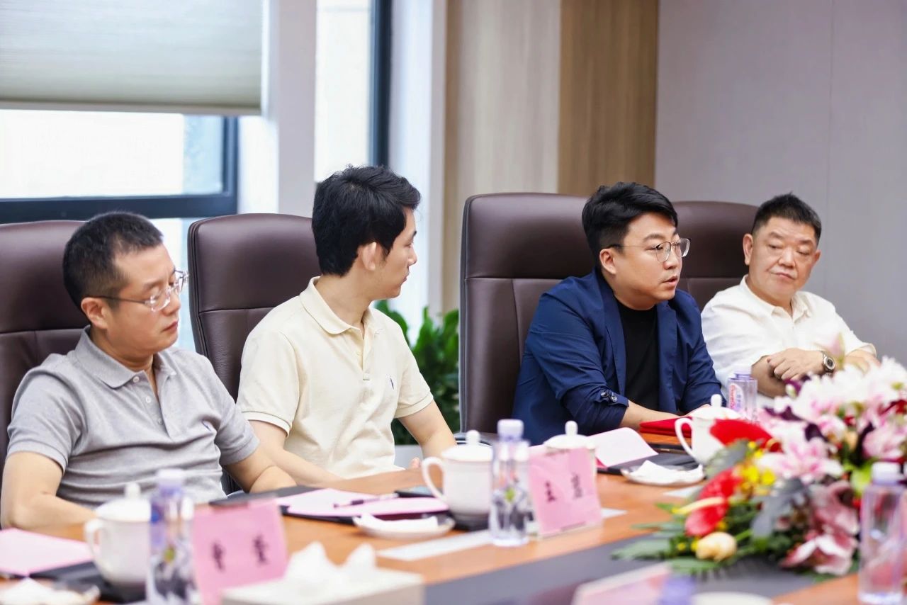 AG�콢�� (�й���½) Apple Store